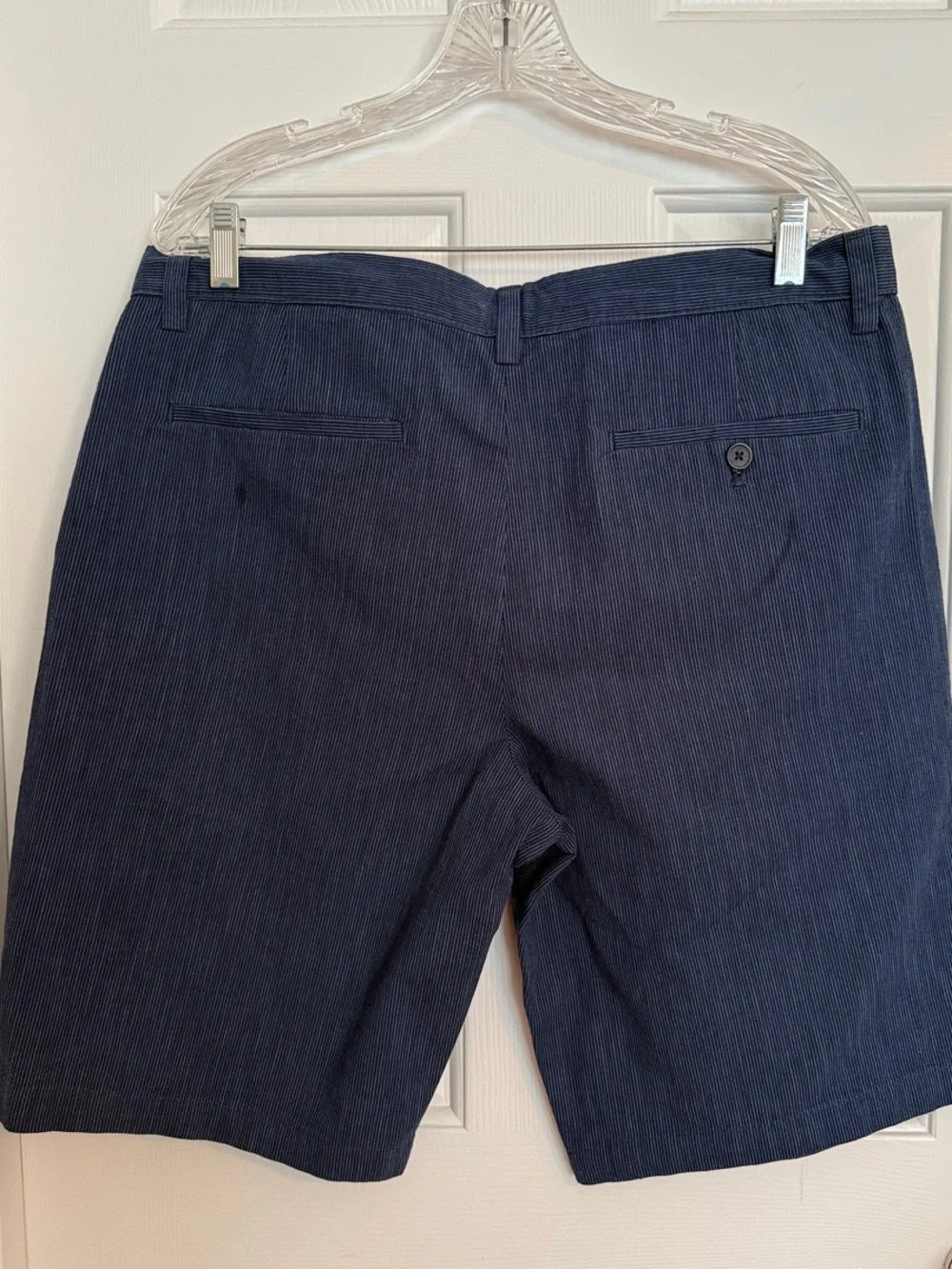 Banana Republic Men’s Navy Blue Flat-Front Shorts